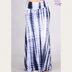 New! Plus Size Navy/White Tie Dye Maxi Skirt